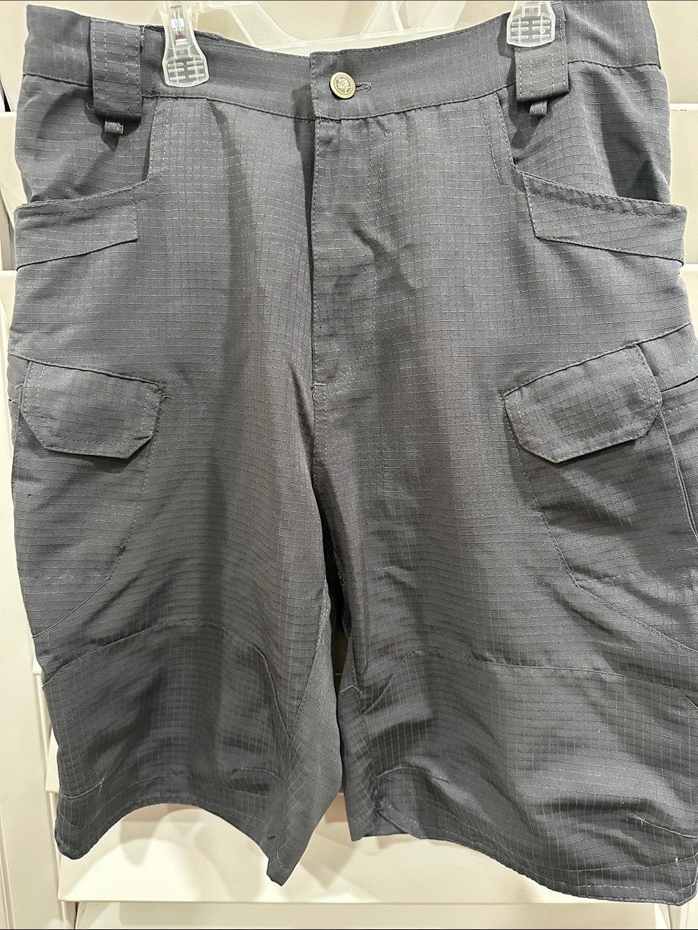 Source Unknown Gray Cargo Shorts with Utility Pockets